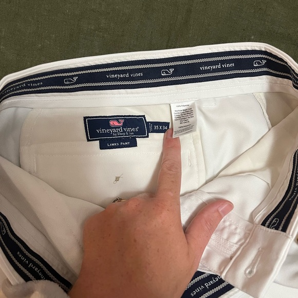 Men’s Vineyard Vines pants - Picture 3 of 3